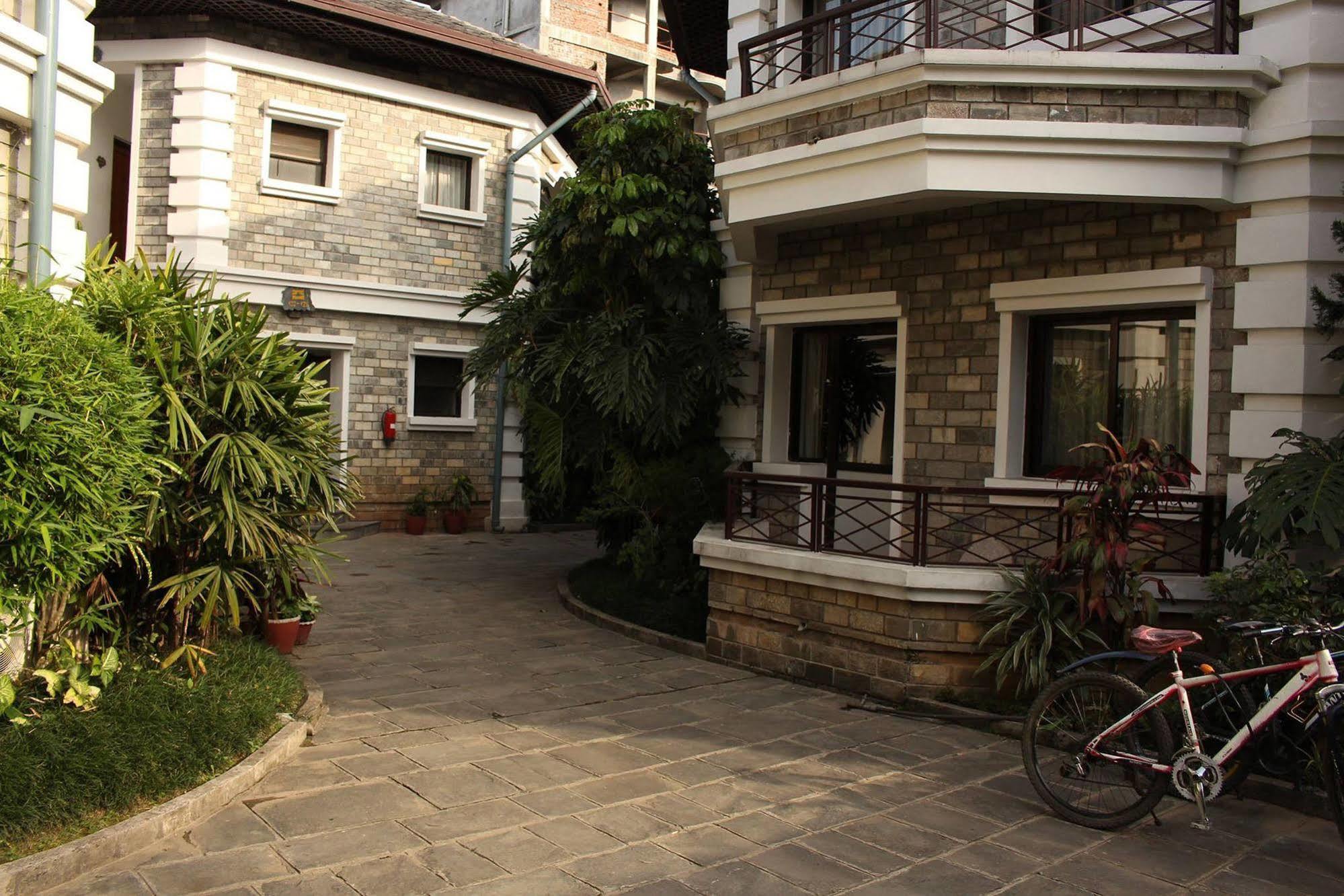 Trek-O-Tel Hotel Pokhara Eksteriør billede