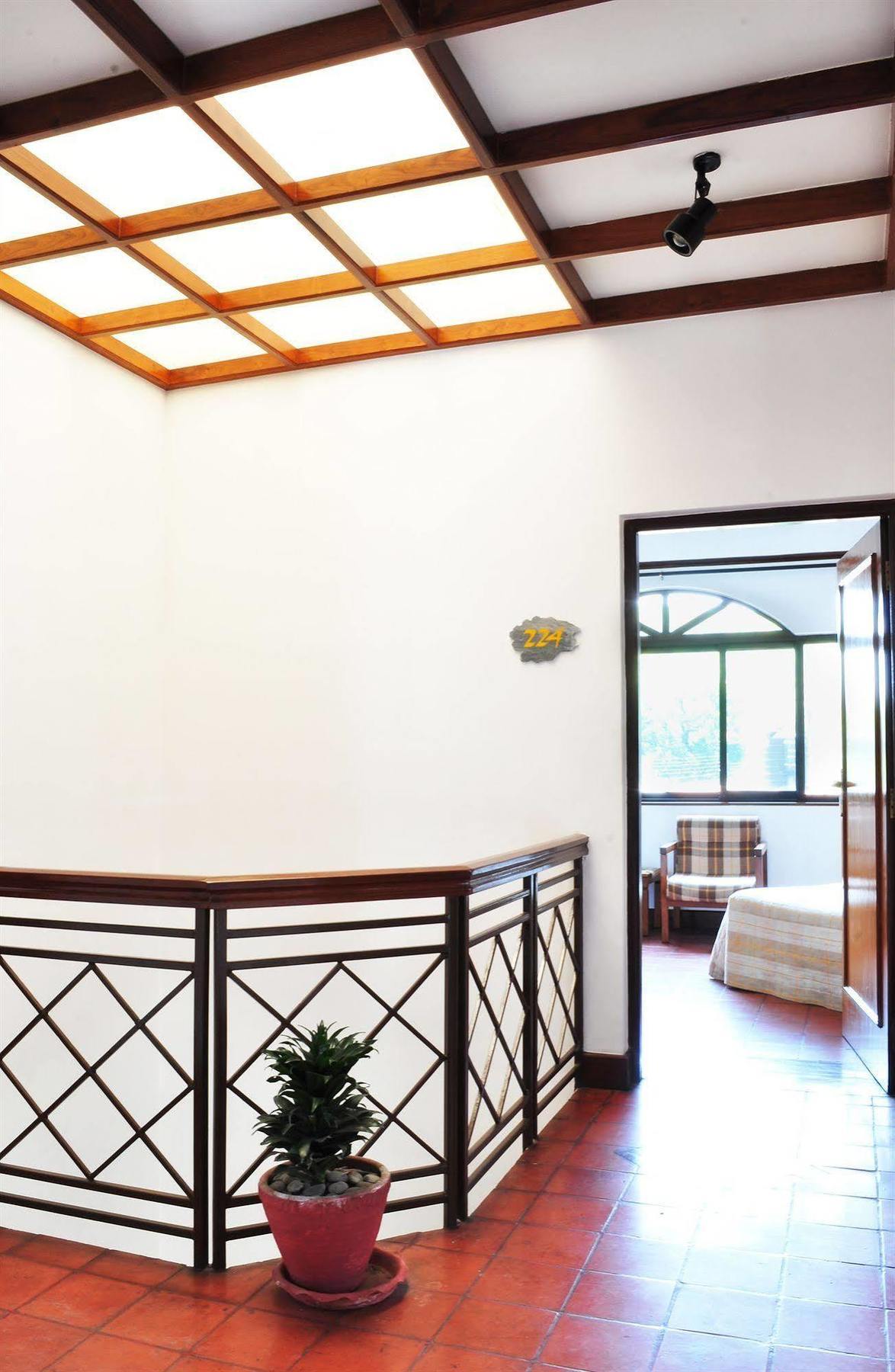 Trek-O-Tel Hotel Pokhara Eksteriør billede